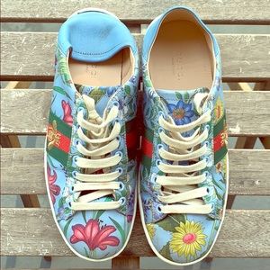 GUCCI sneakers/slippers